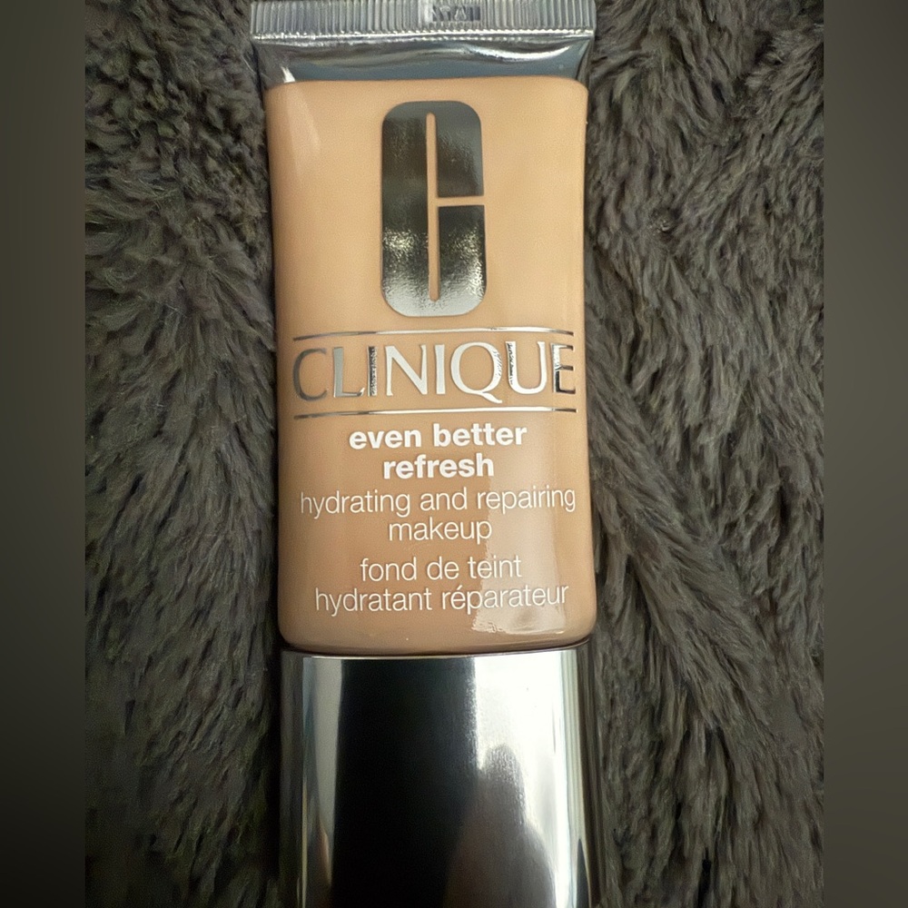 Clinique Even Better Refresh Foundation - CN 29 Bisque
